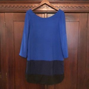 Express color block dress, 3/4 sleeves, v-back